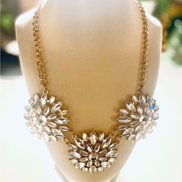 J.Crew Holiday Necklace - Picture 4 of 5